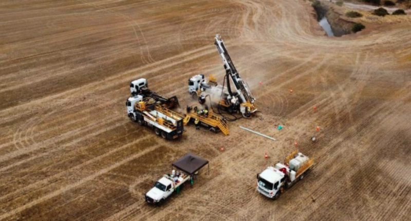 Drill rig at Lady Sampson.